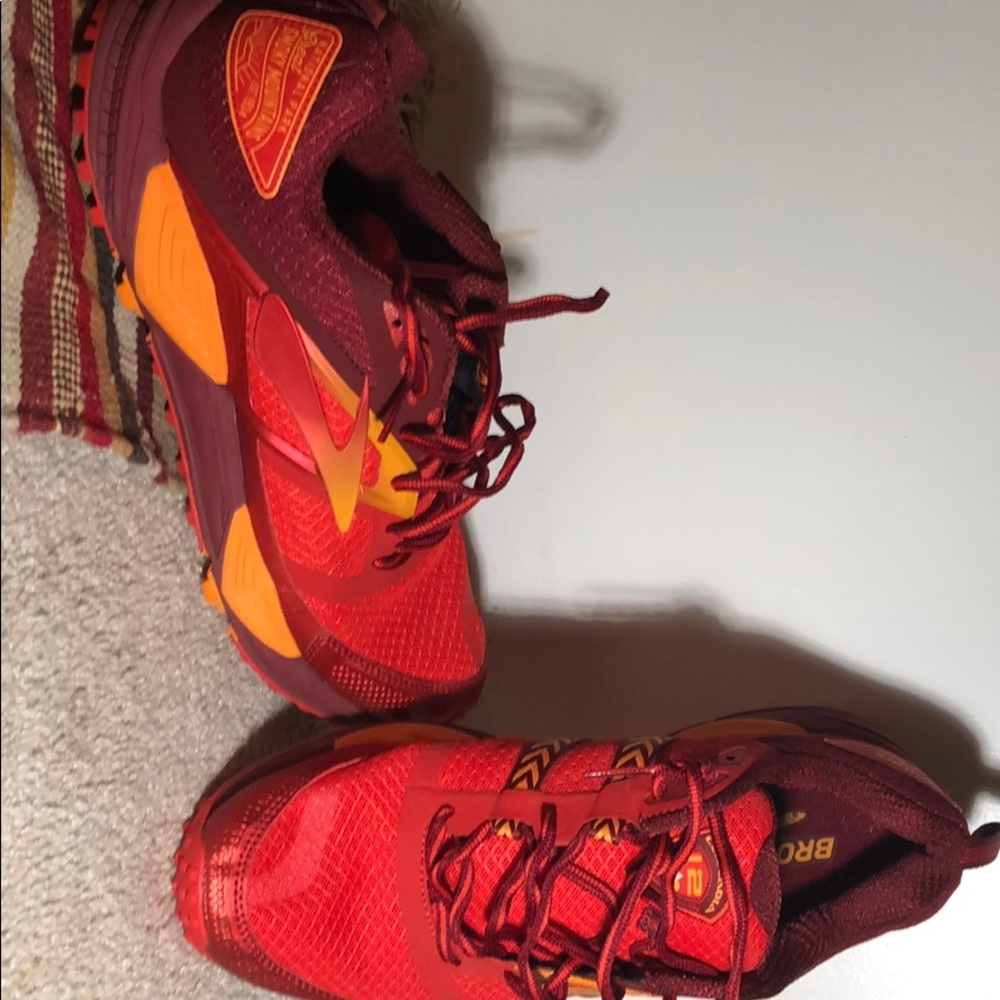 Brooks men’s shoes